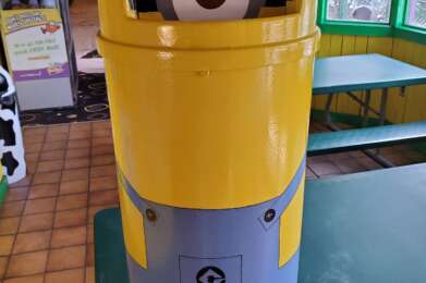 minion trash can